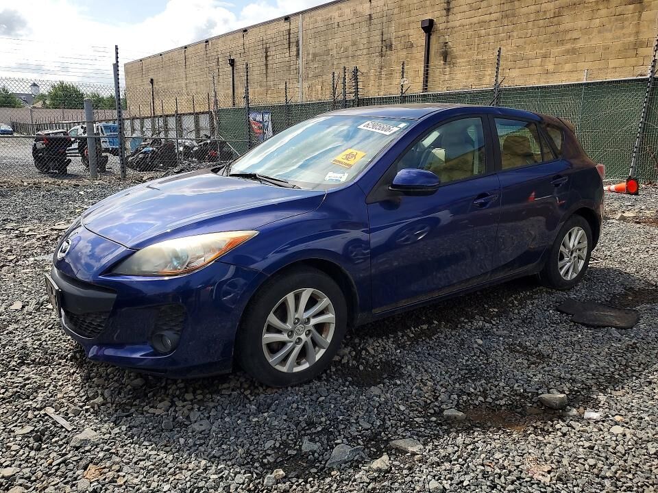 2012 MAZDA Mazda3