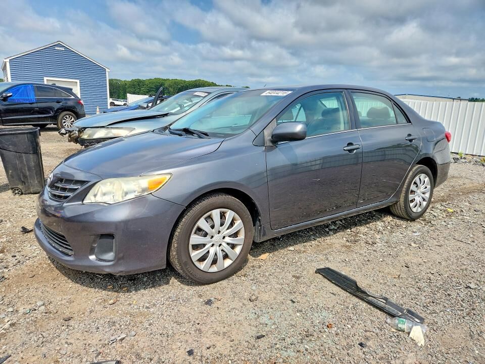 2013 TOYOTA Corolla