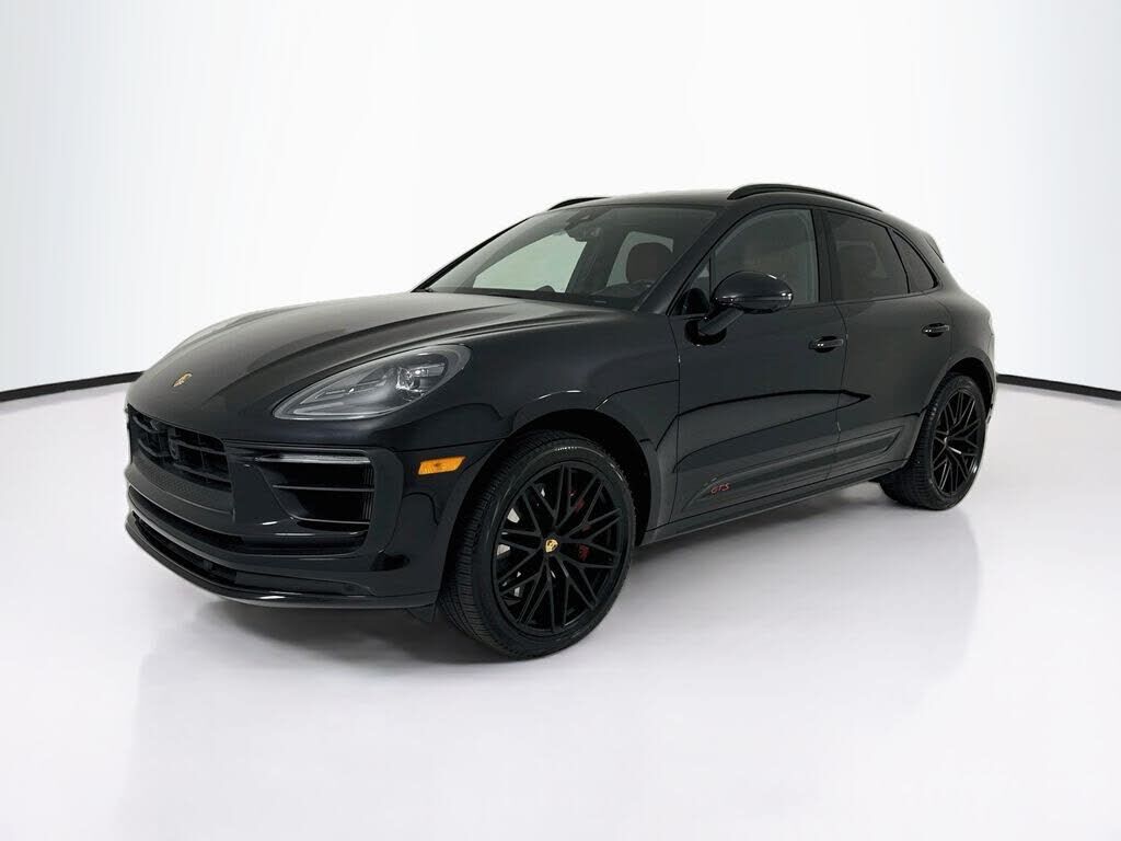 2023 PORSCHE Macan