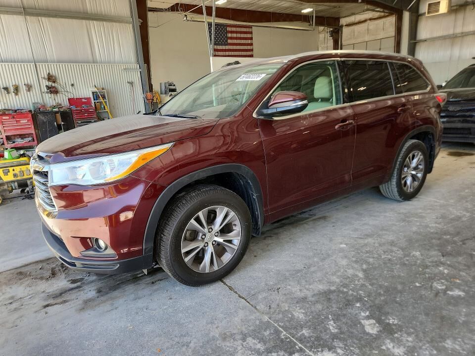 2014 TOYOTA Highlander