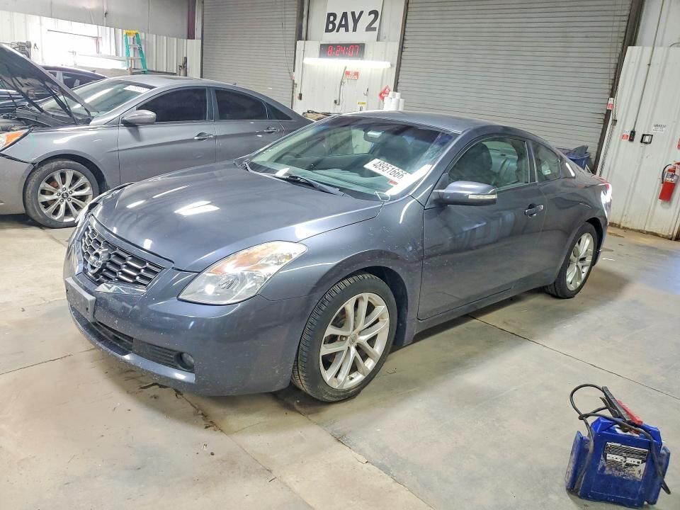 2009 NISSAN Altima