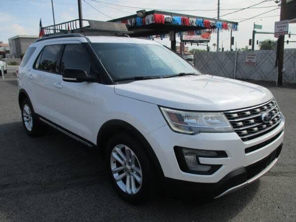 2017 FORD Explorer