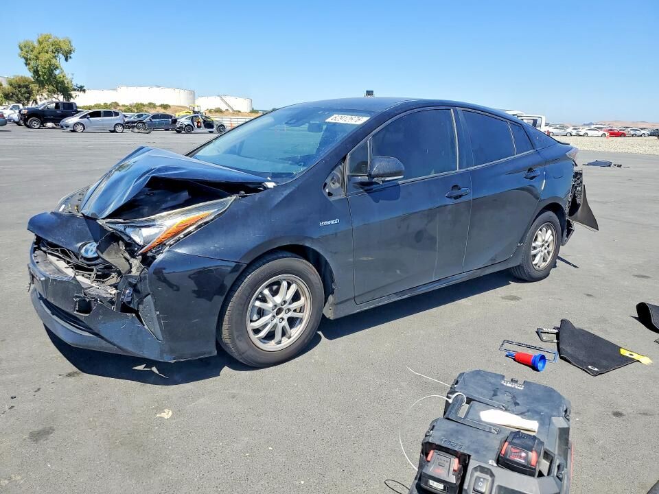 2017 TOYOTA PRIUS