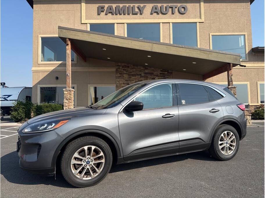 2022 FORD Escape
