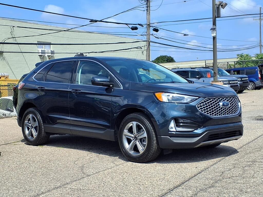 2024 FORD Edge