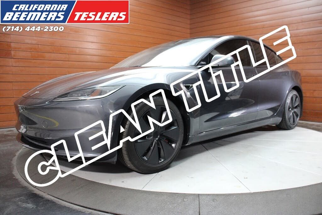 2024 TESLA Model 3
