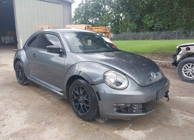 2013 VOLKSWAGEN Beetle