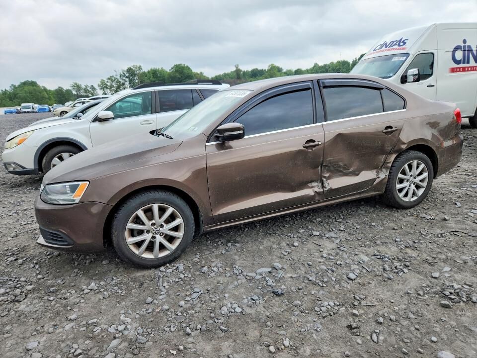 2013 VOLKSWAGEN Jetta