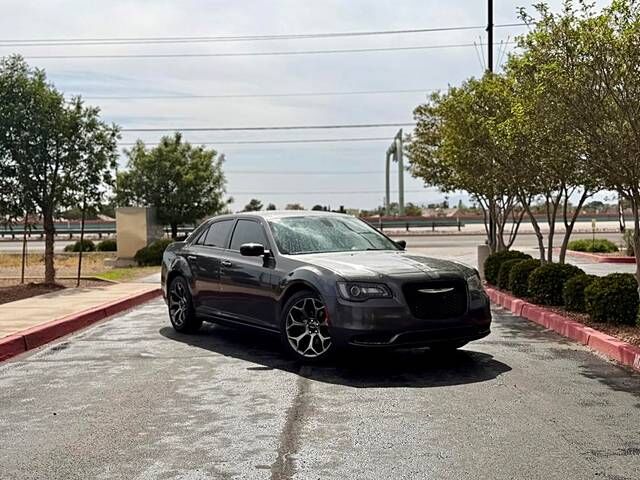 2018 CHRYSLER 300