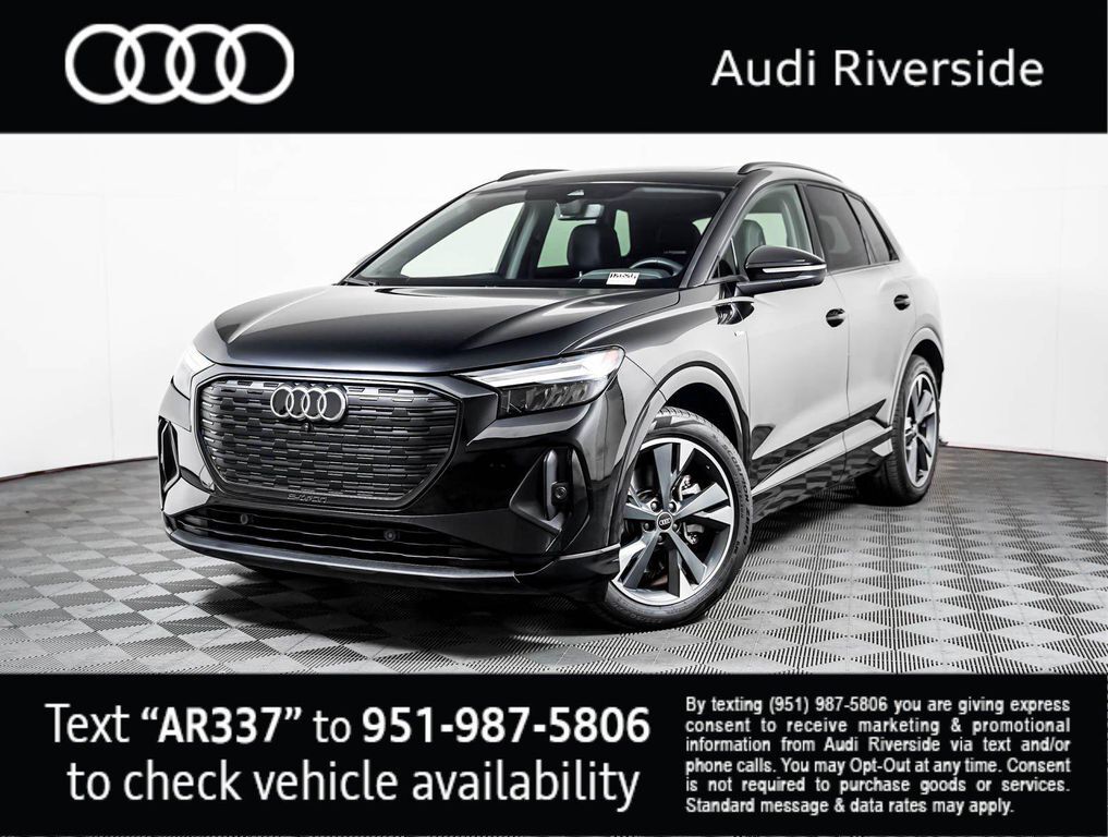 2025 AUDI Q4