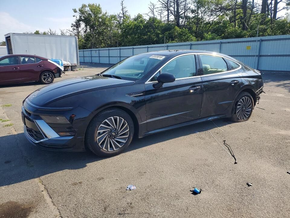 2025 HYUNDAI Sonata