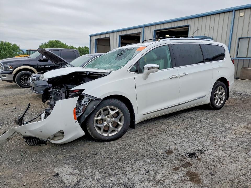 2017 CHRYSLER Pacifica