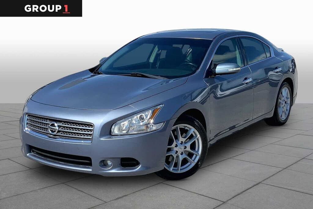 2011 NISSAN Maxima