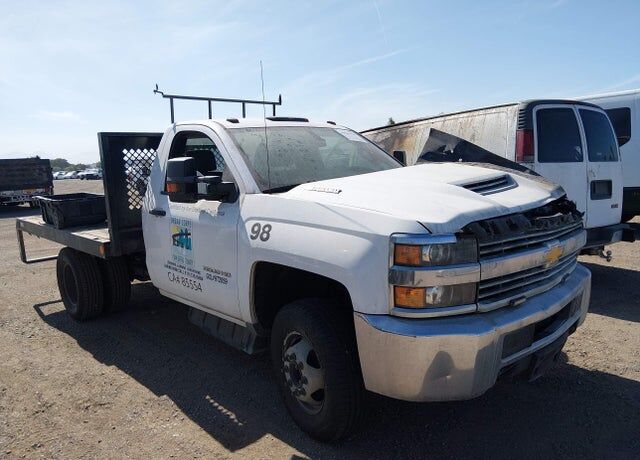 2018 CHEVROLET Silverado