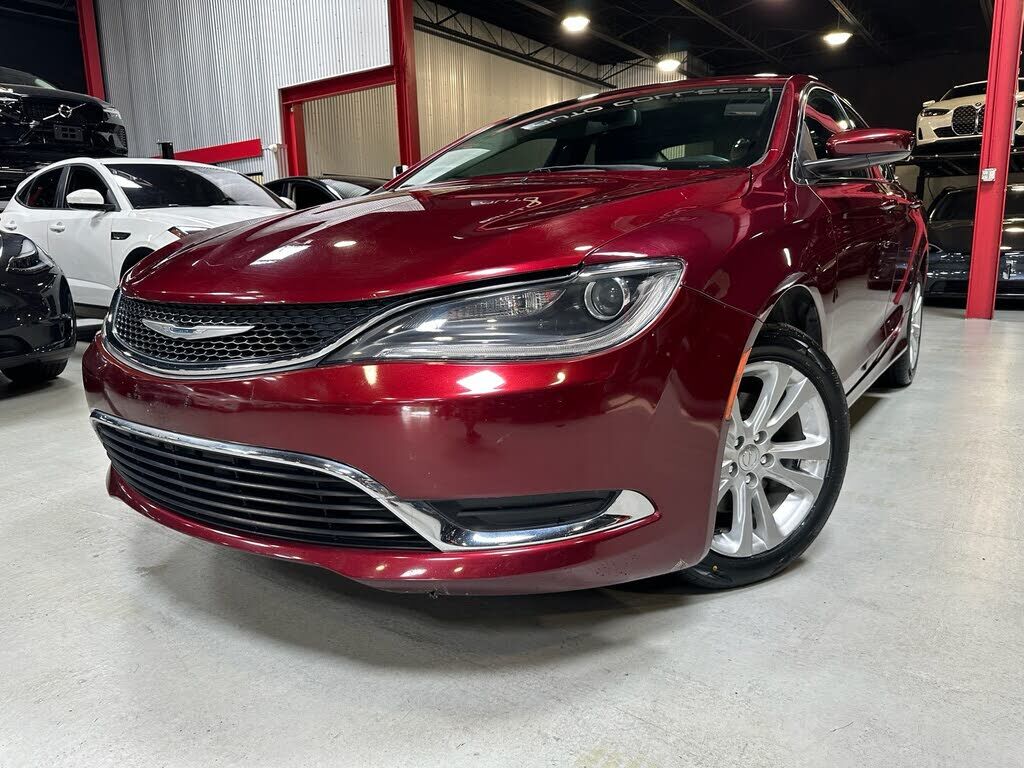 2016 CHRYSLER 200