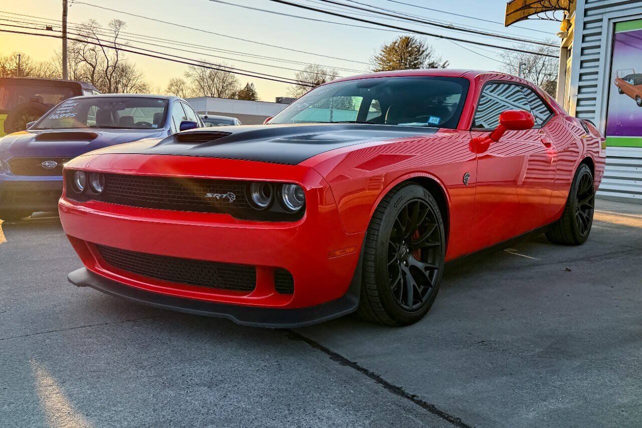 2016 DODGE Challenger