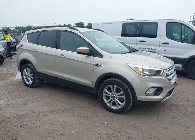 2018 FORD Escape
