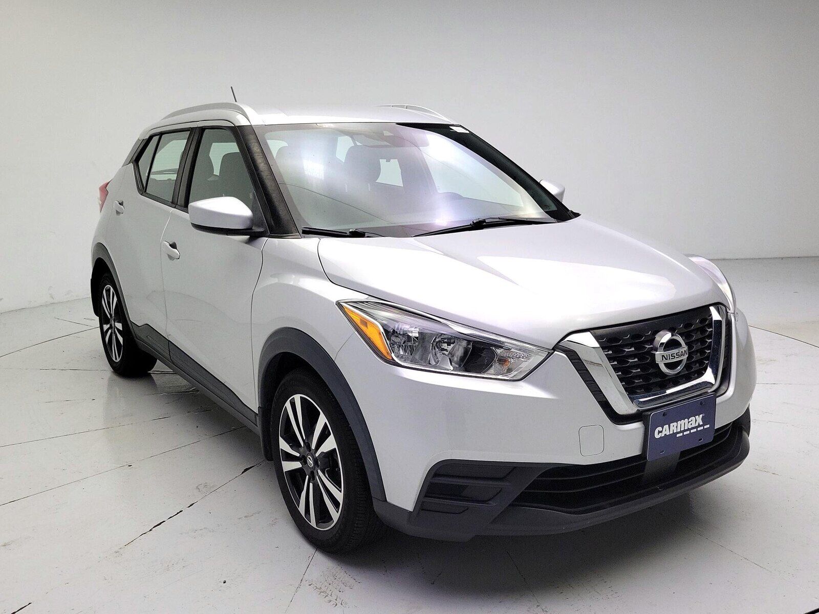 2020 NISSAN Kicks