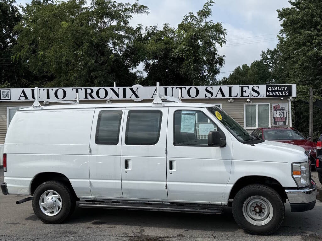 2011 FORD E-250