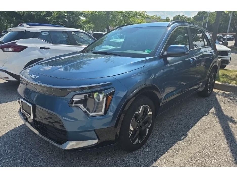 2025 KIA Niro