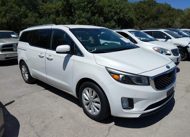 2016 KIA Sedona