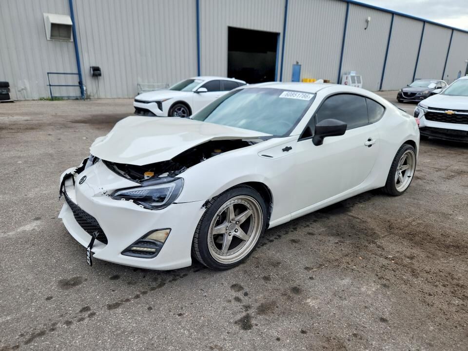 2015 TOYOTA Scion