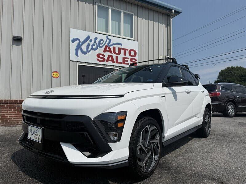 2024 HYUNDAI Kona