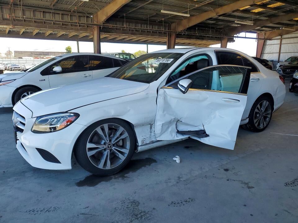 2021 MERCEDES-BENZ C-Class