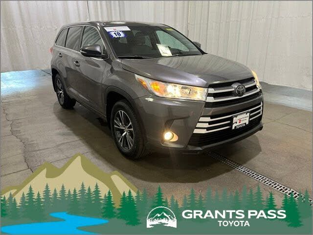 2018 TOYOTA Highlander