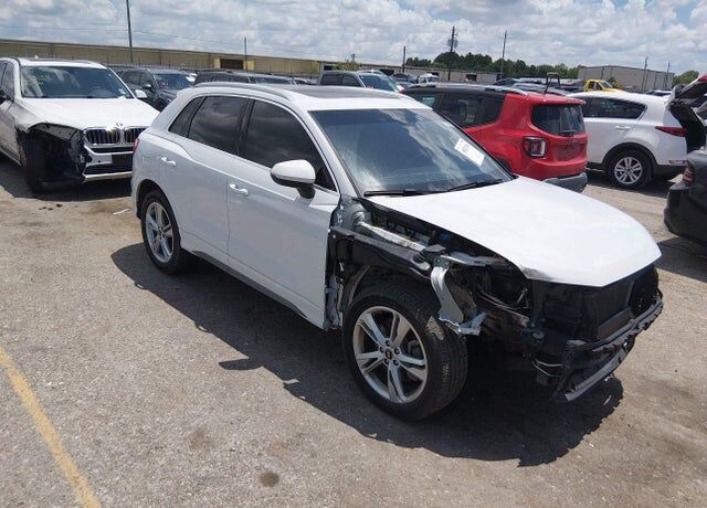 2022 AUDI Q3