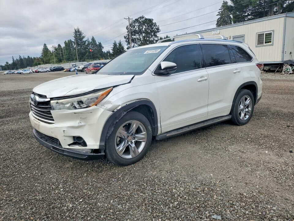 2015 TOYOTA Highlander