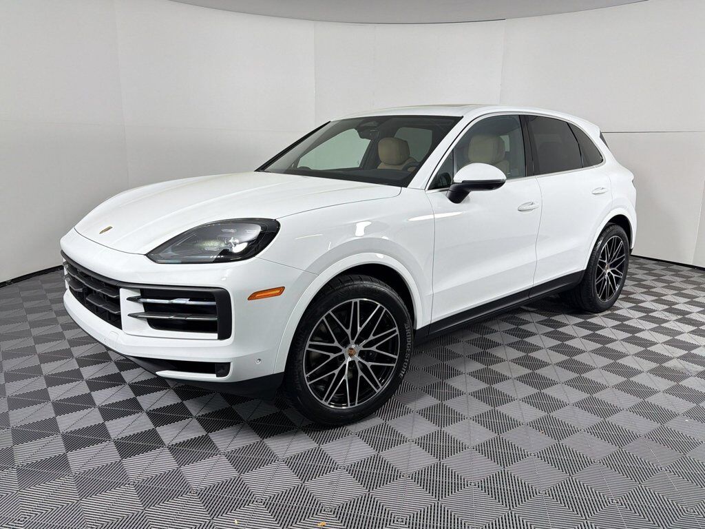 2026 PORSCHE Cayenne