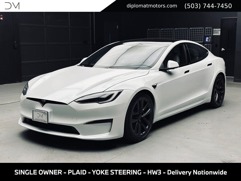 2022 TESLA Model S