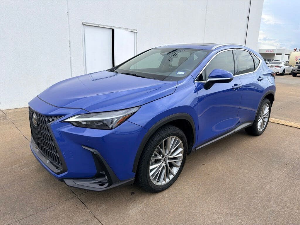 2025 LEXUS NX