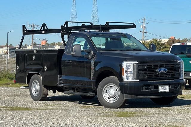 2025 FORD F-250