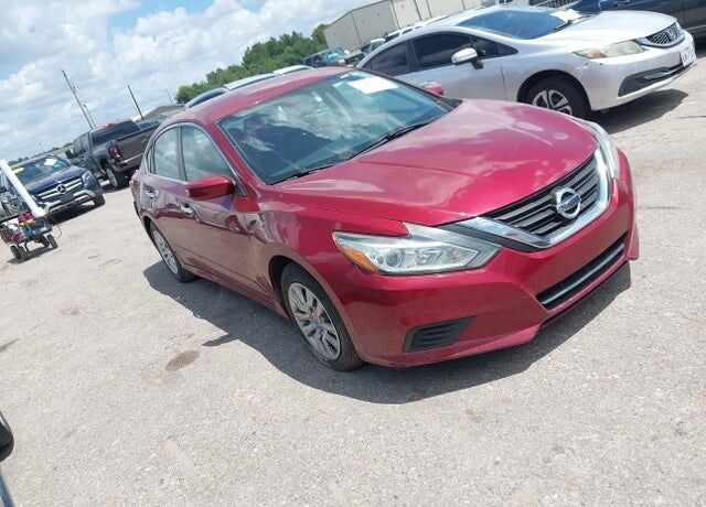 2017 NISSAN Altima
