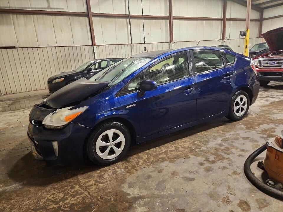 2013 TOYOTA PRIUS