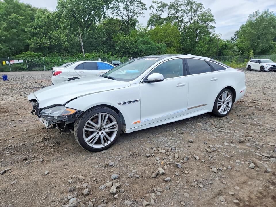 2018 JAGUAR XJ