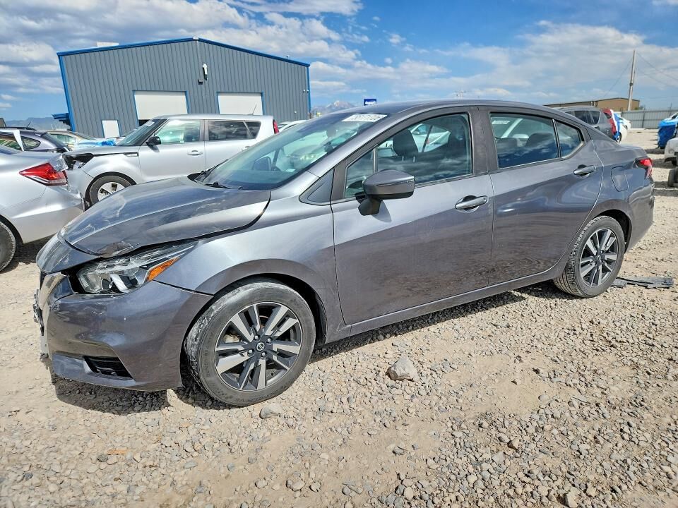 2021 NISSAN Versa
