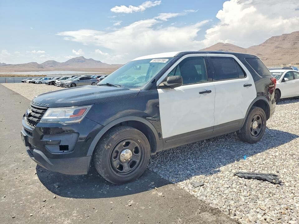 2018 FORD Explorer