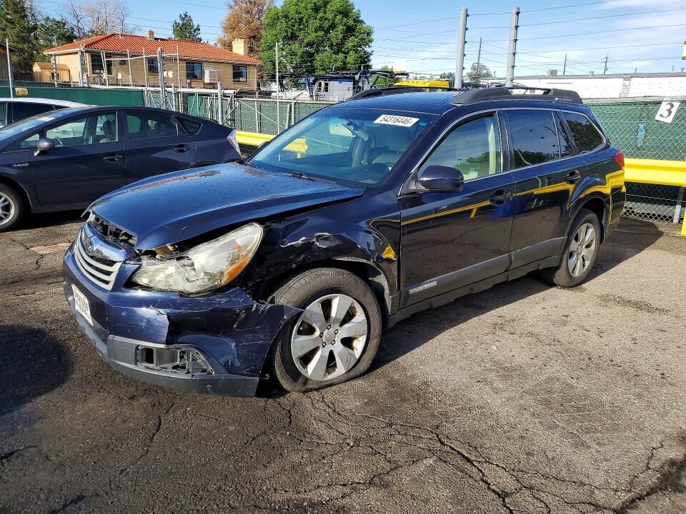 2012 SUBARU Outback