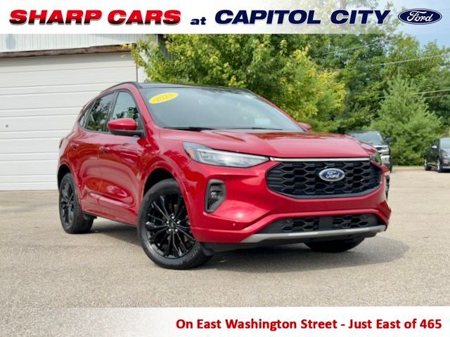 2024 FORD Escape