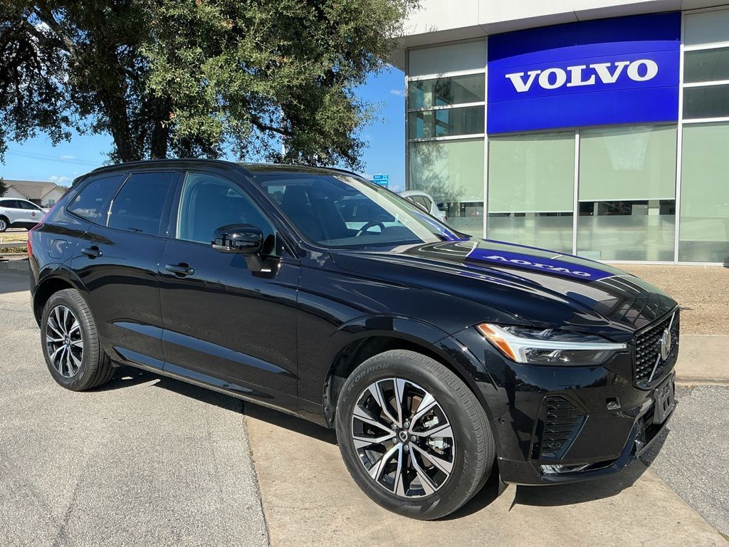 2024 VOLVO XC60