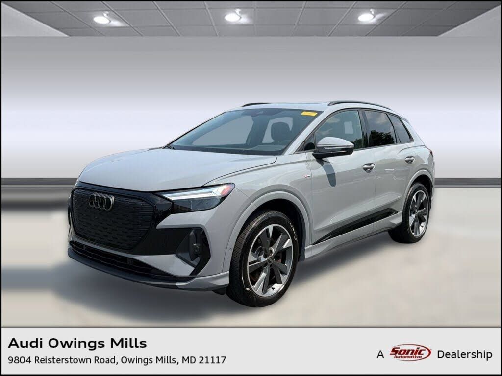 2023 AUDI Q4
