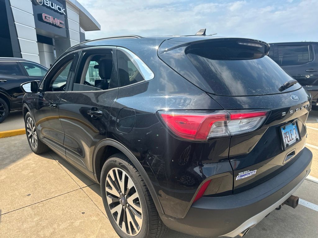 2020 FORD Escape