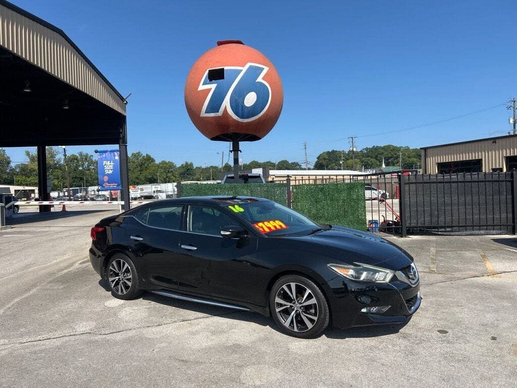2016 NISSAN Maxima