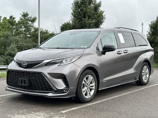 2021 TOYOTA Sienna