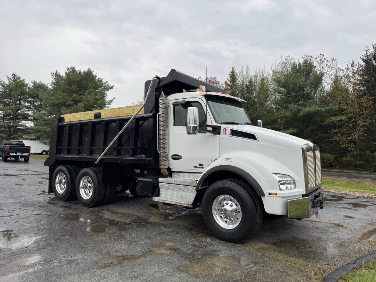 2021 KENWORTH T880