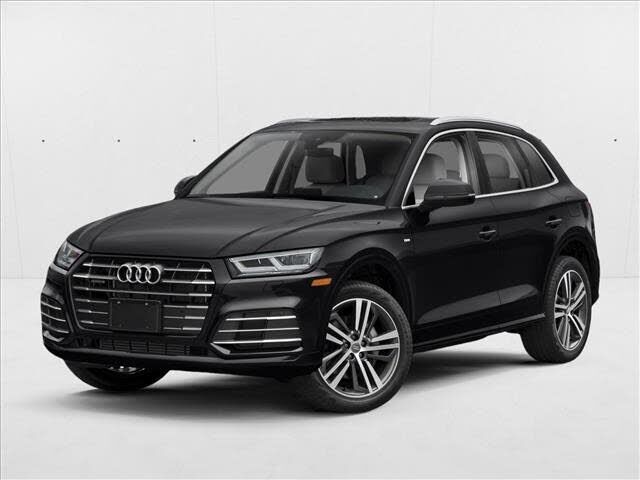 2020 AUDI Q5 e