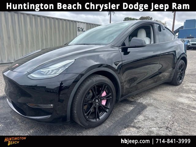 2022 TESLA Model Y